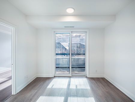 For Lease - 3250 Carding Mill Trail Unit# 231, Oakville, Ontario - Photo 5