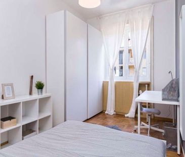 Via Tito Vignoli, Milan, Lombardy 20146 - Photo 4