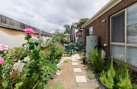 Beautiful family home - Photo 4