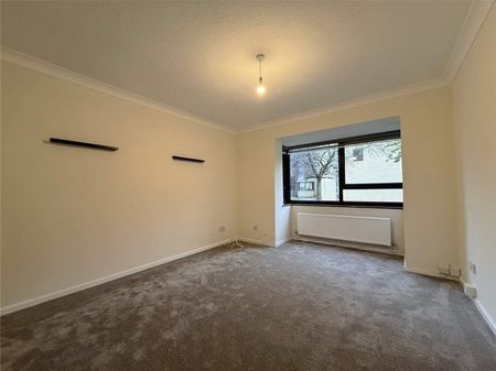 St. Stephens Place, Cambridge, Cambridgeshire, CB3 0JE - Photo 3