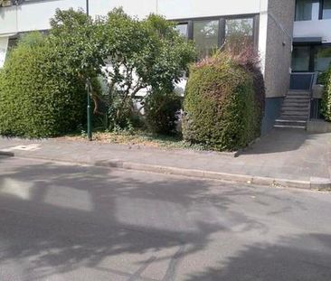 Helle 2-Zimmer Wohnung Hochparterre - Foto 1