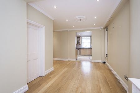 5 bedroom terraced house to rent - Photo 2