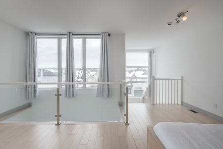 Maison à étages à louer - Brossard (Noms de rues (L)) Maison à étages à louer - Brossard (Noms de rues (L)) - Photo 2