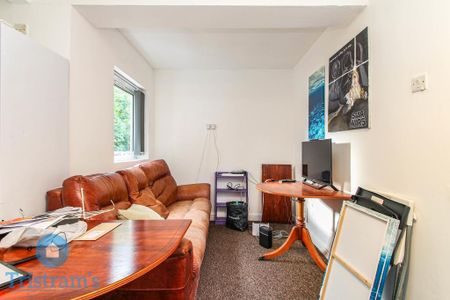 4 bedroom house share to rent - Photo 3