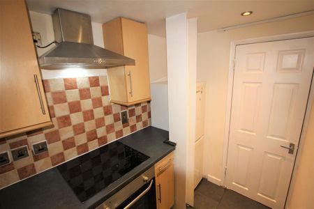 Western Road - Photo 2