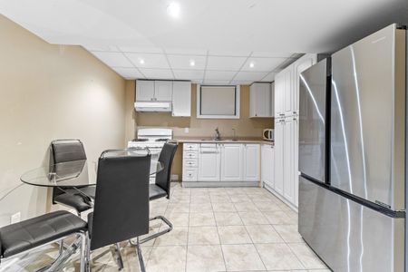 For Lease - 5358 Flatford Road Unit# BASEMENT, Mississauga, Ontario - Photo 3