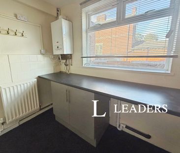 flat to rent Stoke On Trent, Staffs, ST4 - Photo 2