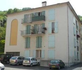 Location appartement 1 pièce 35 m² à Saint-Affrique (12400) - Photo 1