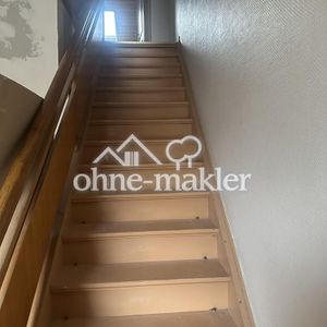 Sanierte 4 ZKB Maisonettewohnung mit EBK - Photo 2