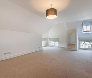 3 bedroom apartment to rent - Photo 1
