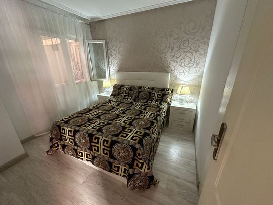 Alquiler de piso en Calle la Loma, 70 - Photo 1