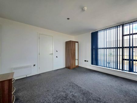 3 bedroom apartment to rent - Photo 5