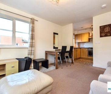 2 bedroom apartment to rent - Photo 2