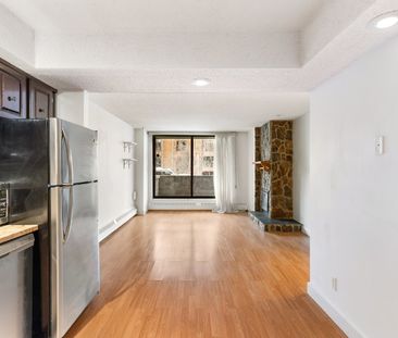 105-345 4 Ave Ne - Photo 1