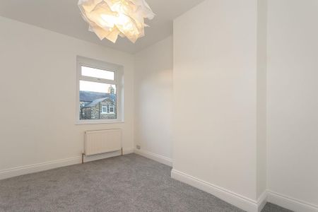 2 bedroom terraced house to rent - Photo 3