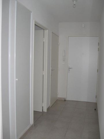 Location Appartement 1 pièce 34m² TULLE 19000 - Photo 3
