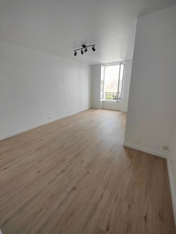 Location Appartement 1 pièce 34m² ARPAJON 91290 - Photo 4