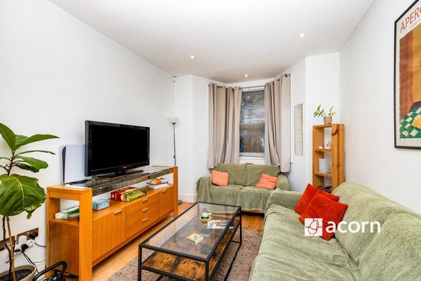 4 bedroom townhouse to rent - Photo 1