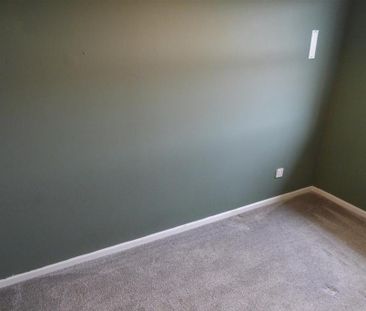 3 bedroom property to rent - Photo 3