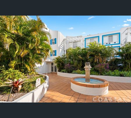 31/28 Chairlift Avenue, Miami, Qld 4220 - Photo 3