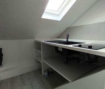 Location Appartement 1 pièce 13m² - Photo 2