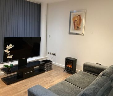 Room in a Shared Flat, Sherborne Street, B16 - Photo 3