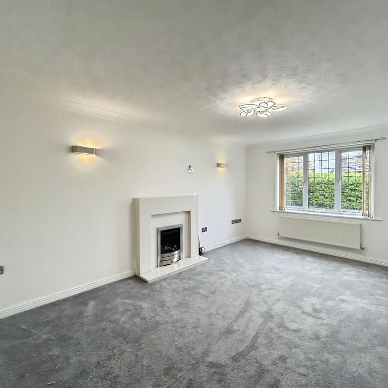 4 bedroom detached house to rent - Photo 1