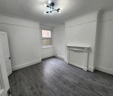 3 Bed Terraced House, Priory Avenue, M7 - Photo 5