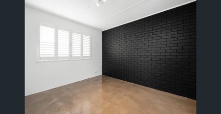 Stylish Renovated Unit with Easy Access to Oxford Street - Photo 4