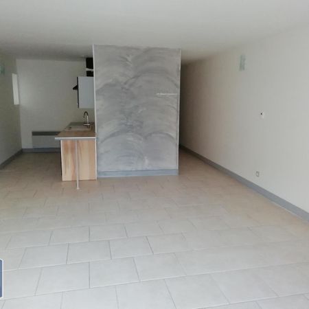 Location Appartement 2 pièces 56m² LUGNY 71260 - Photo 4