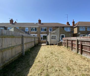 3 bedroom terraced house to rent - Photo 4
