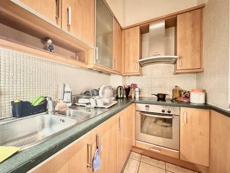 2 bedroom apartment to rent - Photo 3