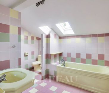 Location maison, Rueil-Malmaison, 8 pièces, 238.79 m², ref 86701341 - Photo 1