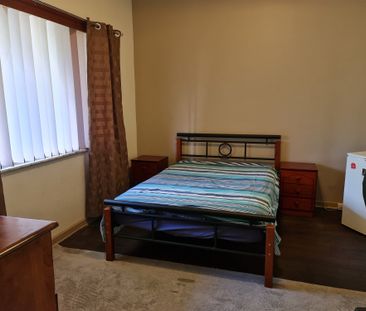 North Perth - Photo 4