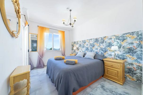 2 room luxury Apartment for rent in Benalmádena, Andalusia - Photo 1