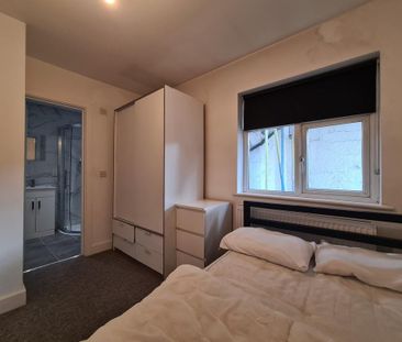 House share to rent - Photo 6