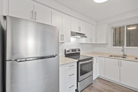 For Lease - 46 Albert Avenue Unit# 1, Toronto, Ontario - Photo 3