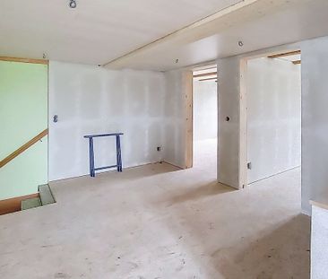 4.5-room duplex property of approx. 160 m2 with garden in Seiry / FR - Photo 2