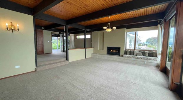 Super Family Living in Matua - Photo 1