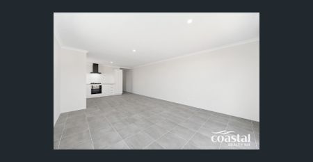 Dual Key Home in Family-Friendly Karnup - Photo 4