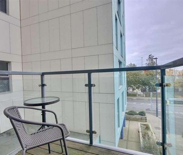 Fratton Way, Southsea, PO4 - Photo 3