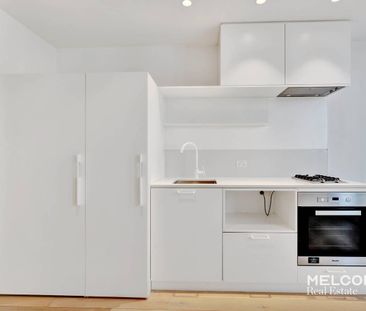 LUXURY, LOCATION AND LIFESTYLE AT CLAREMONT MANOR - UNFURNISHED - Photo 6