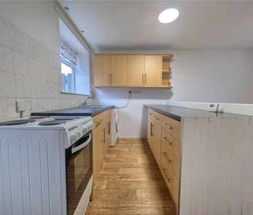 3 bedroom end of terrace house to rent - Photo 6