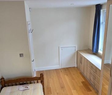 3 bedroom chalet to rent - Photo 5