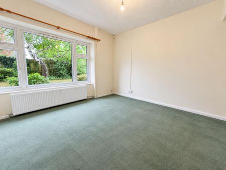 4 bedroom detached house to rent - Photo 3