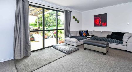 Modern Rural Retreat - Photo 5