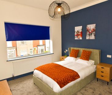 1 bedroom in a house share to rent - Photo 3