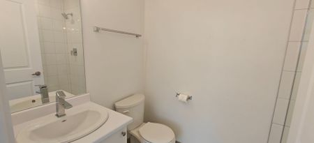 For Lease - 5494 Main Street, Whitchurch-Stouffville, Ontario - Photo 5