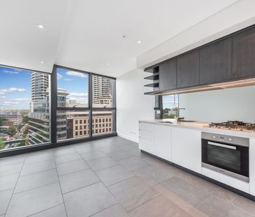 Embassy, St Leonards - Spacious Studio Residence with Stunning Nort... - Photo 4