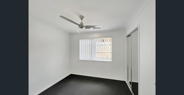 Stylish 2 Bedroom Retreat in Peaceful Boronia Heights - Photo 1